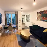 Immaculate Covent Garden Apartment